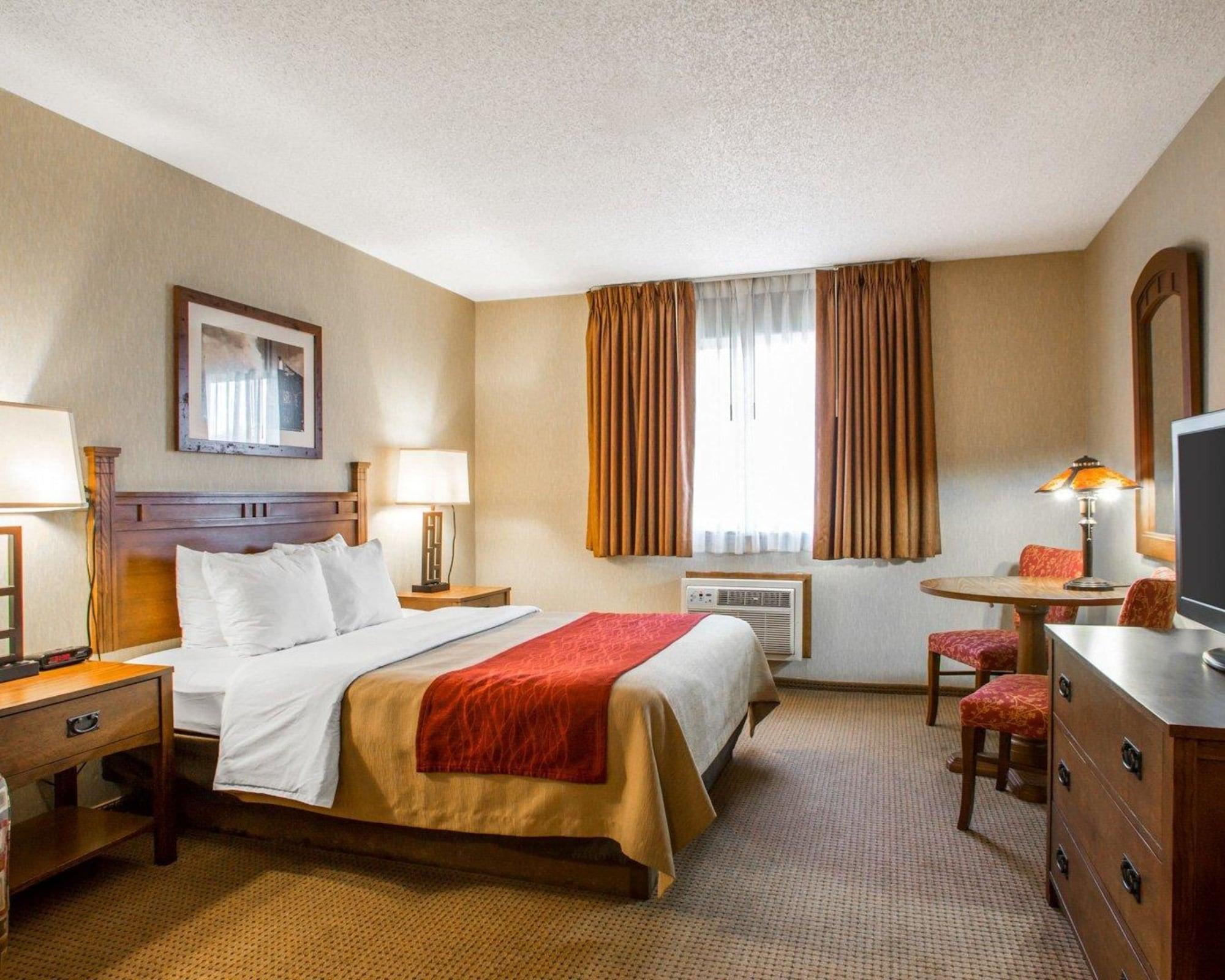 Quality Inn Ironwood Bagian luar foto