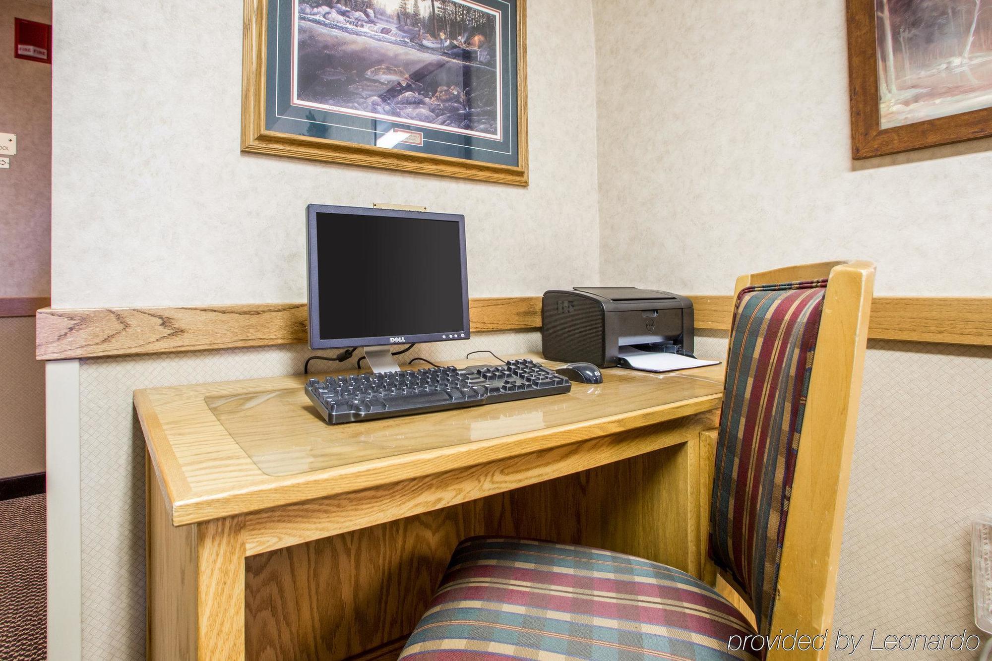 Quality Inn Ironwood Bagian luar foto