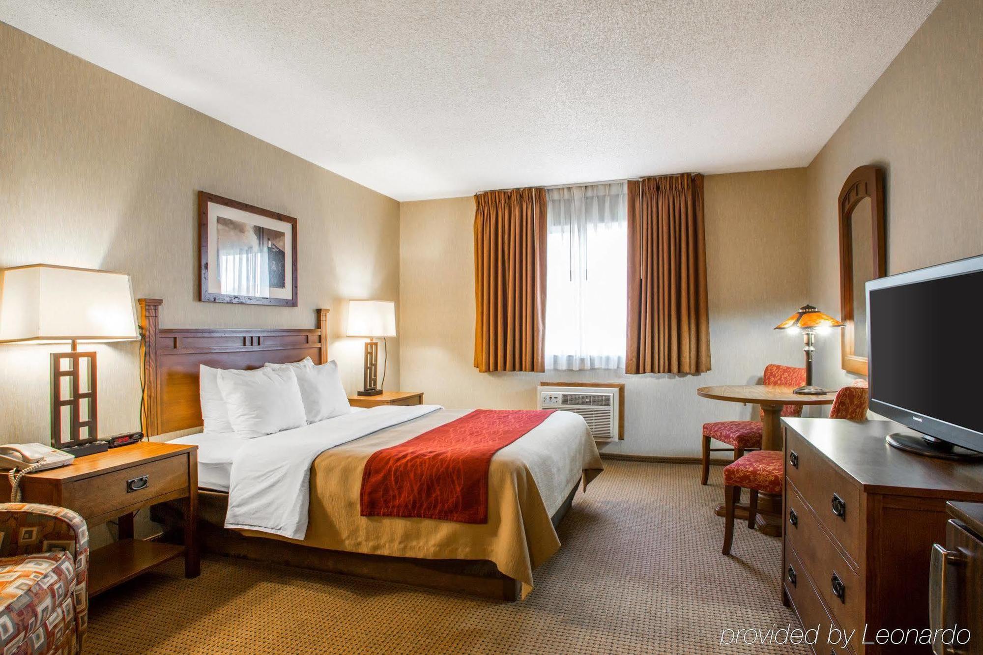 Quality Inn Ironwood Bagian luar foto