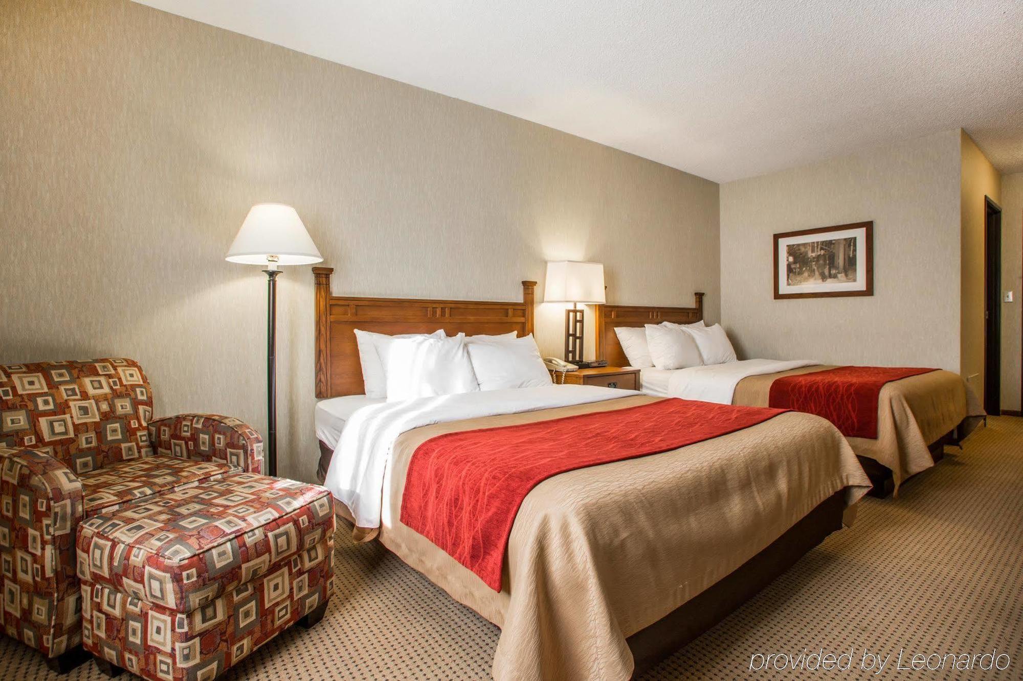 Quality Inn Ironwood Bagian luar foto