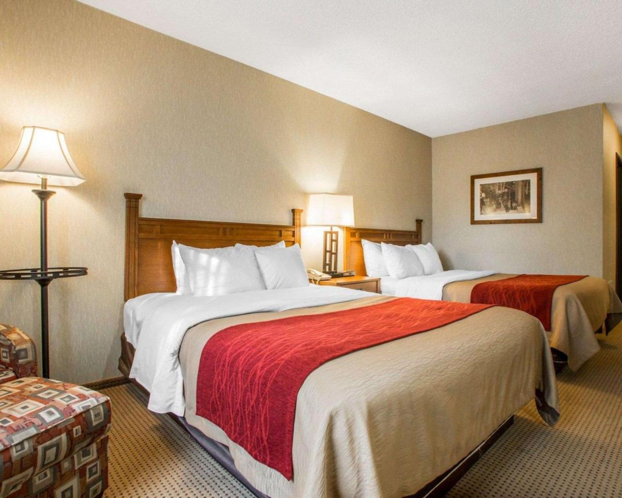 Quality Inn Ironwood Bagian luar foto